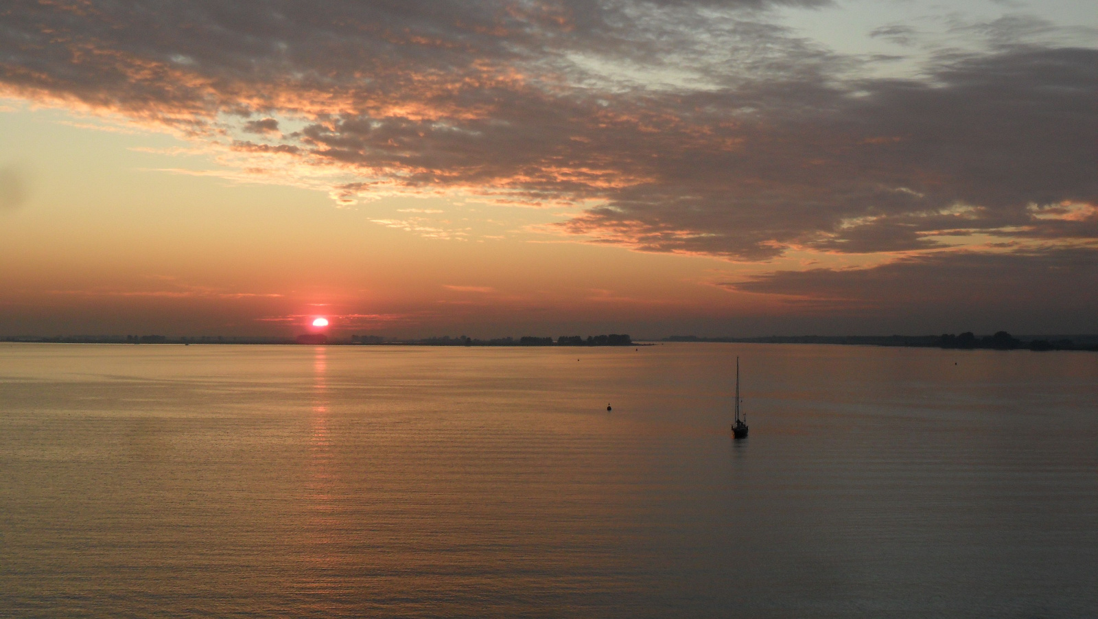 Zonsondergang Volkarak